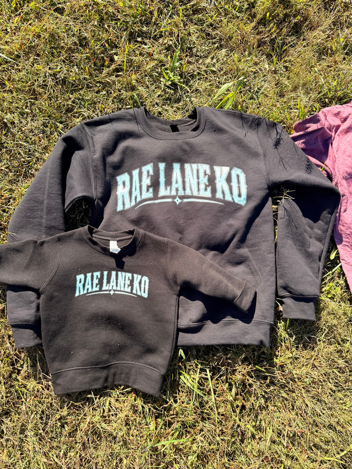 Signature Crew (Sweater)